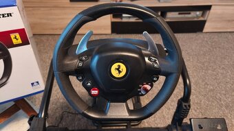 Herní volant PS4/PS5 v ZÁRUCE do 9.11.2027 - 2