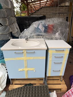 Ikea koupelnové skřínky - 2