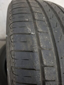 Pneumatiky Pirreli Cinturato 215/55 R17 - 2