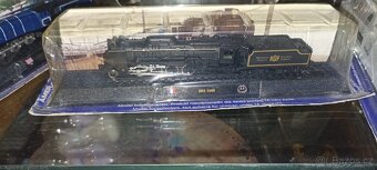 Modely vláčku a bagru - 2