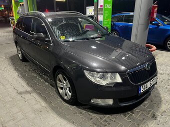Škoda Superb 2.0 tdi - 2