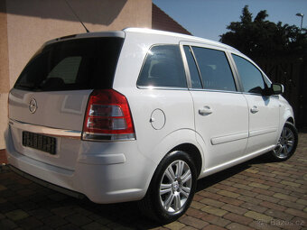 Opel Zafira B 1,8 ELEGANCE XENONY servisní kniha Nové rozvod - 2