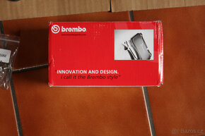 brzdové destičky Brembo P 61120 - 2