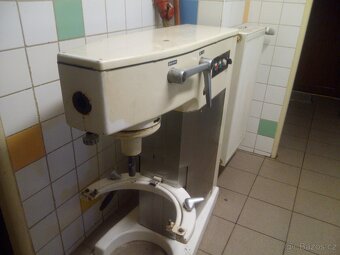 Robot Alba - 2