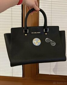 Černá kabelka Michael Kors s cestovatelskými motivy - 2