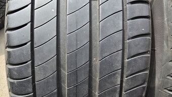 Letní pneu 215/55/17 Michelin - 2