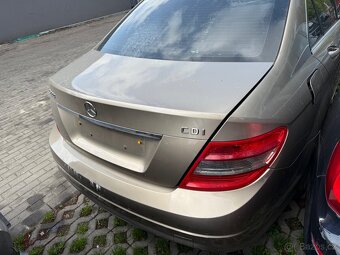 Mercedes-Benz w204 c 220 cdi 2009 om651.911 125kW - 2