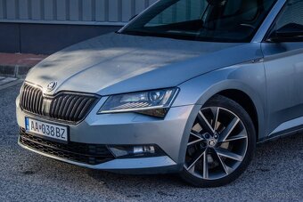 Škoda Superb Combi 2.0 TDI Sportline-DSG - 2