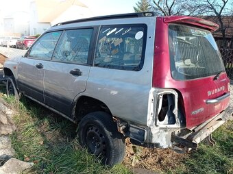 Subaru Forester SF - karoserie a dveře - 2