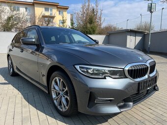 BMW 330e Touring 2022 1. majitel - odpočet DPH - 2