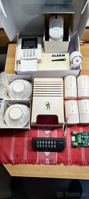JABLOTRON - JA-82K-OASIS - ústředna s rádiovým a GSM modulem - 2