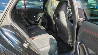 Mercedes-Benz CLA SB 250 4Matic AMG AT - 2