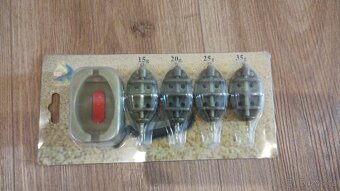 3x Carp Method Feeder Set + formička
- 2
