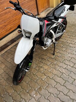 Husqvarna SMR 125 4t - 2