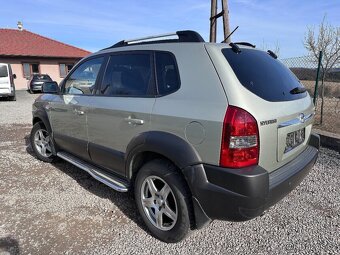 Hyundai Tucson 2.0CRDI 4x4 NÁHRADNÍ DÍLY - 2