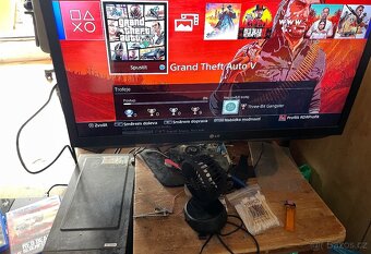 Playstation 4 - 2