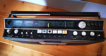 Radiomagnetofon Schneider Magnus 2000
- 2