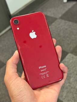 iPhone XR (64GB) - 2