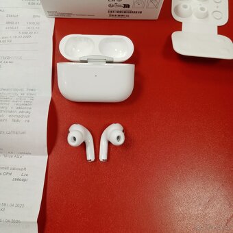 Apple AirPods Pro 2gen (2023) záruka 3/2027 Alza - 2