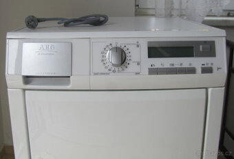 KONDENZAČNÍ SUŠIČKA AEG - 7KG - 2