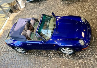 Porsche 993 Carrera Cabriolet z roku 1994 - 2