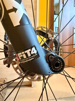 FOX 34 Performance Elite FIT4. 130mm - 2
