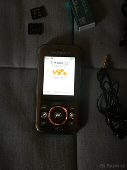 Sony Ericsson W395 - 2