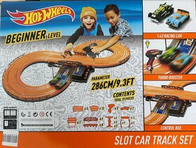 Závodní dráha Hot Wheels 286 cm s adaptérem - 2
