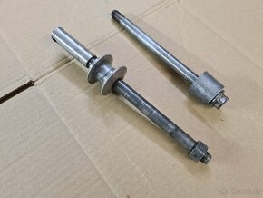 Osa zadního kola MZ ETZ 150 - 2