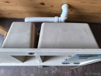 Granitový dřez béžový - 2