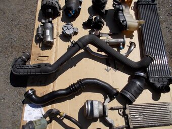 Díly motoru Ford Galaxy II 2.0TDCI 103kw QXWA - 2