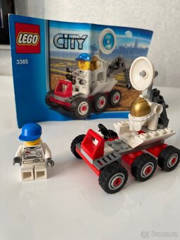 Lego City 3365 vesmírná měsíční bugina z roku 2011 - 2
