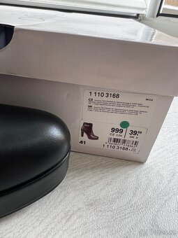 NOVÉ – dámské černé kotníkové boty - 2