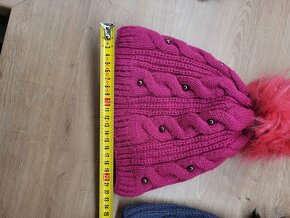 Zimní čepice dívčí 2ks teplé, pěkné - 2