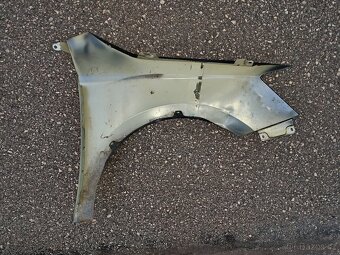 6V0.821.105 - LP blatník - Škoda Fabia III - 2