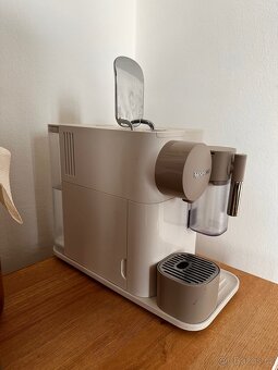 Kávovar Nespresso x DēLonghi - 2