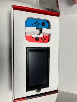 Nintendo Switch +3 hry /komplet příslušenství - 2