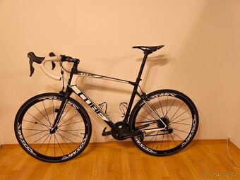 Silniční kolo Cube - 2