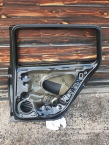 Pravé zadní dveře VW combi, C3 - 2