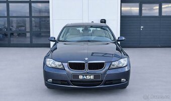 •BMW 320i A/T, Bi-XENON, NAVIGACE, PDC, TEMPOMAT• - 2