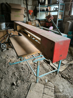 Pásová bruska na dřevo - 2