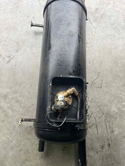 Plynová láhev lpg - 2