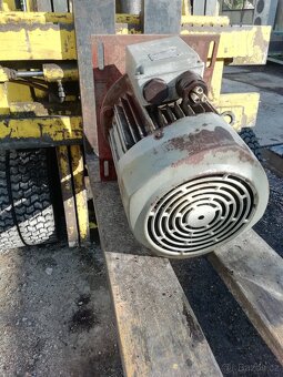 Motor asinchronní 2,2kw/1.5kw robot alba - 2