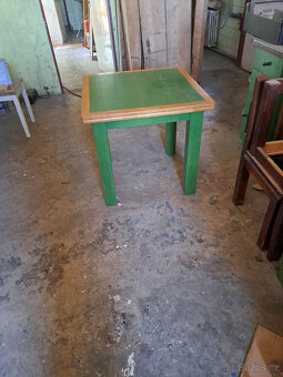 prodám stoly a lavice - 2