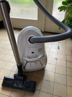 Vysavač Rowenta - 2