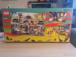 LEGO® Jurassic World™ 76961 Návštěvnické centrum/balíkovna30 - 2
