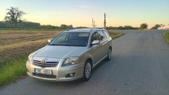 Toyota Avensis 2.2 130kw - 2