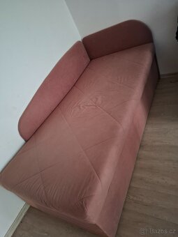 Postel s úložným prostorem - 2