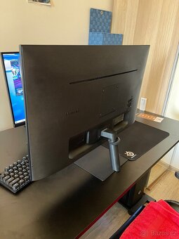 Samsung M7 Smart monitor/televize 32" 4K - 2