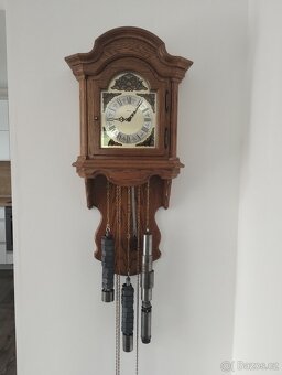 Hodiny Hermle sedmidenni ctvrtove - 2